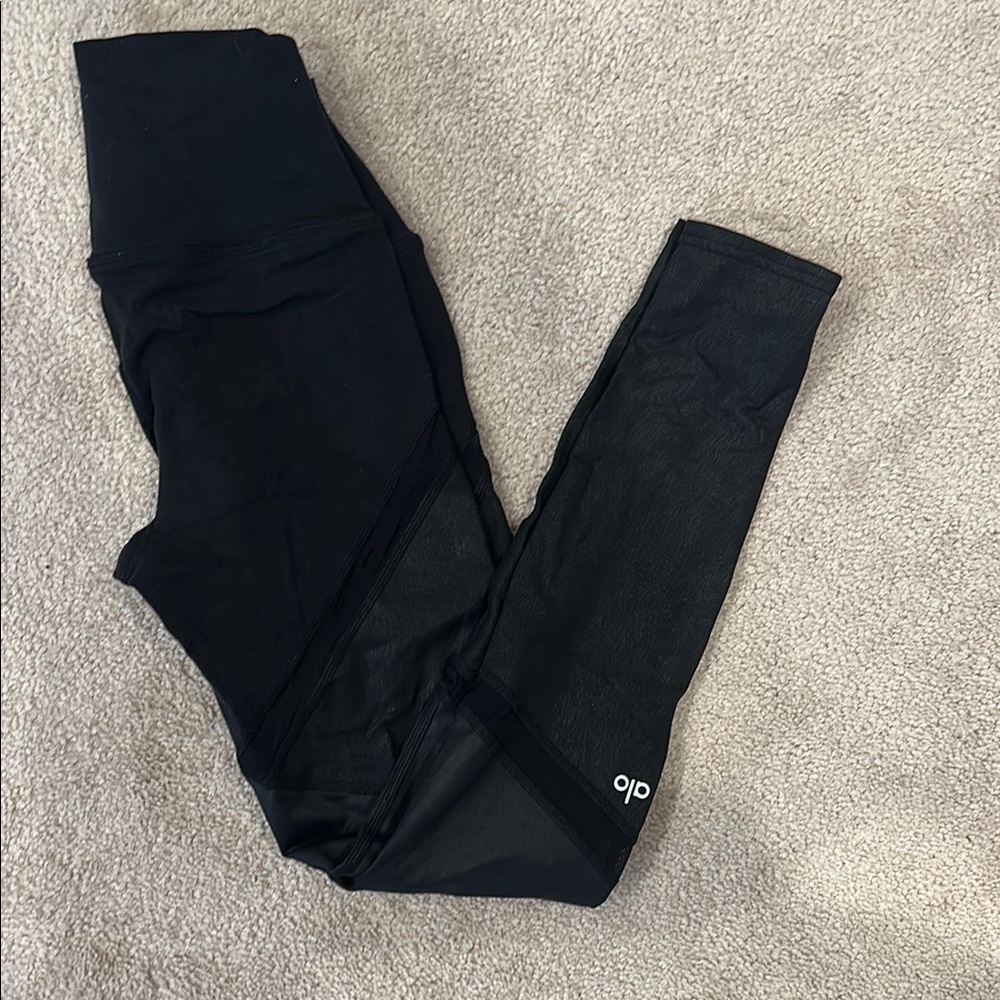 ALO Yoga Jet Black Leggings
